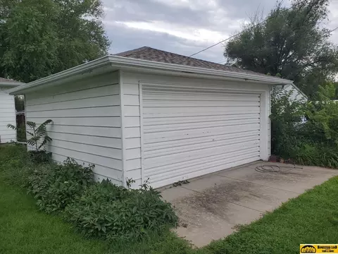 1918 Elk St, Beatrice, NE 68310 photo 24