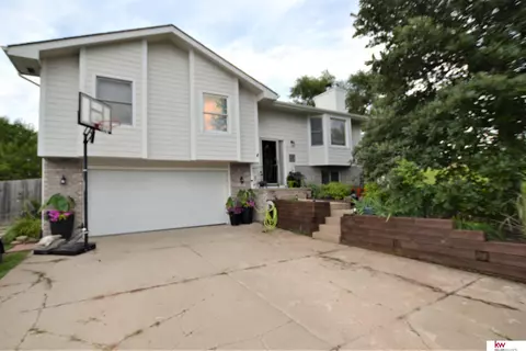 9507 Monroe Rd, Plattsmouth, NE 68048