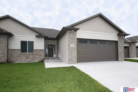 10224 S 26th St, Roca, NE 68430
