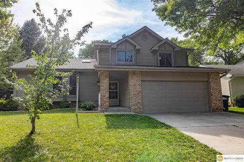 856 N 150th St, Omaha, NE 68154