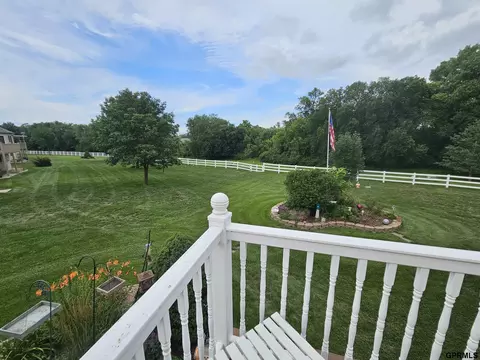 606 Springview Cir, Beatrice, NE 68310 photo 26