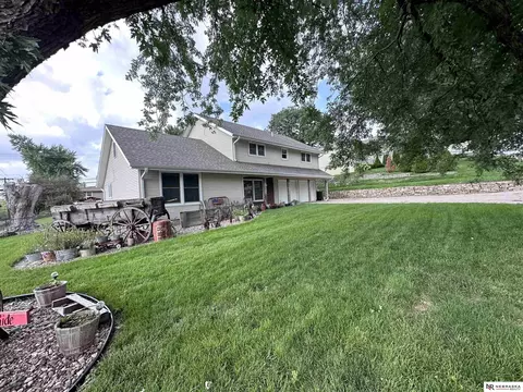 1424 1st Ave, Plattsmouth, NE 68048