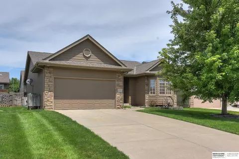 17616 George Miller Pkwy, Omaha, NE 68116