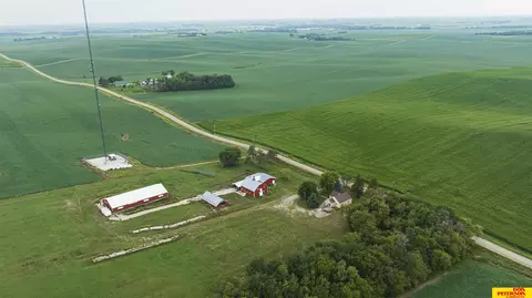 936 19th Rd, Pender, NE 68047