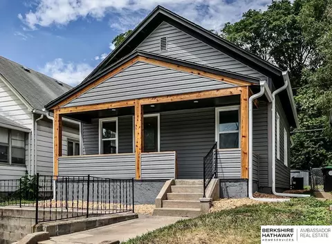 2708 S 13 St, Omaha, NE 68108