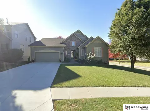 2707 Calvin St, Bellevue, NE 68123