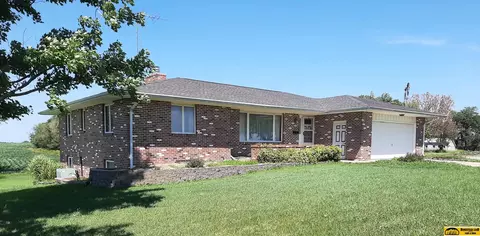 36183 SW 61st Rd, Beatrice, NE 68310