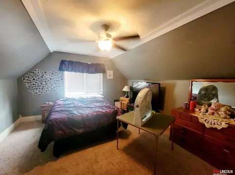 207 E Forrest St, Sutton, NE 68979 photo 2
