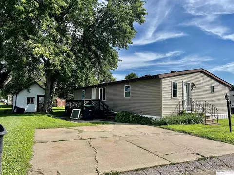 2020 Read St #80, Omaha, NE 68112