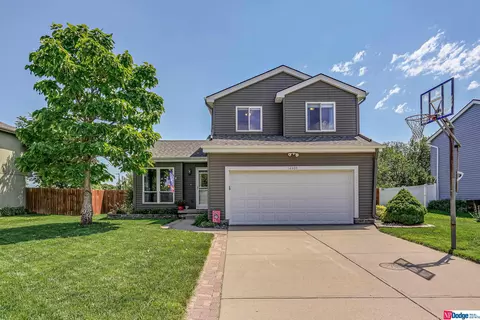 14409 S 31st St, Bellevue, NE 68123