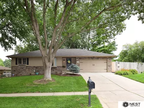 5310 S 62 St, Lincoln, NE 68516