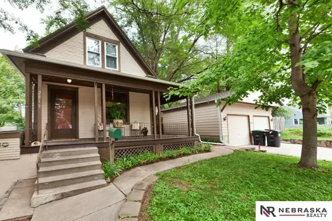 2819 N 68th St, Omaha, NE 68104