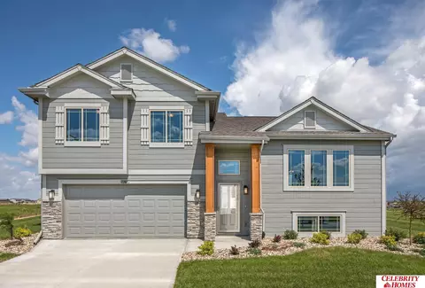 14815 S 18 St, Bellevue, NE 68123