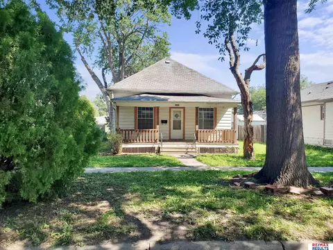2320 D St, Lincoln, NE 68502