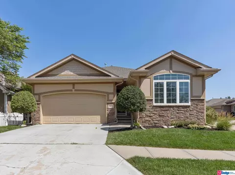 18860 Pacific Plz, Omaha, NE 68022