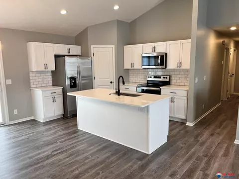 2016 E 17th St, York, NE 68467 photo 6