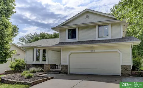 15843 Decatur St, Omaha, NE 68118