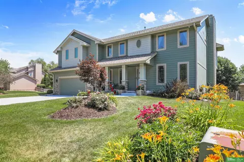 5607 S 174th Ave, Omaha, NE 68135