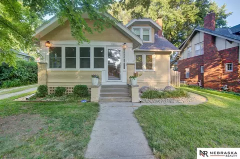 2311 N 50th St, Omaha, NE 68104