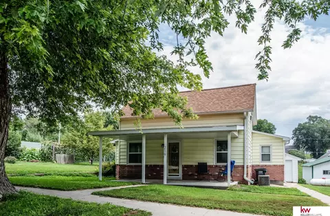 219 Oak St, Moorhead, IA 51558