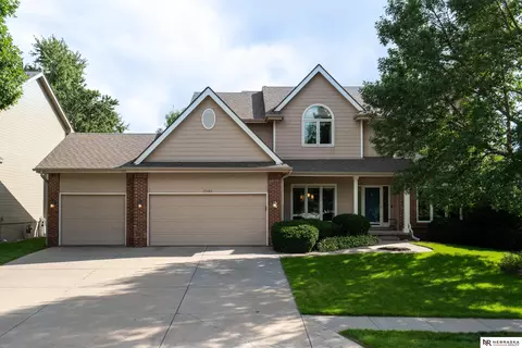 17463 I St, Omaha, NE 68135