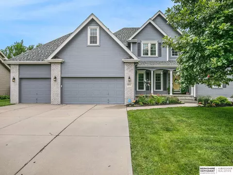 1894 N 153 Ave, Omaha, NE 68154