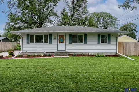 3111 N 43 St, Lincoln, NE 68504