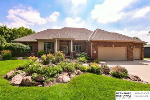 1229 S 214th St, Omaha, NE 68022