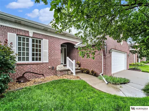 3508 Cape Charles Rd, Lincoln, NE 68516