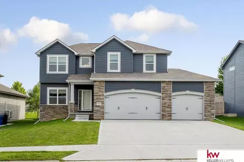 17121 Clay St, Bennington, NE 68007