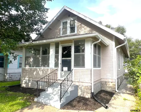 4110 N 19 St, Omaha, NE 68110