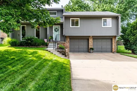 4822 S 157 St, Omaha, NE 68135