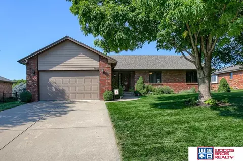 6440 Mesaverde Dr, Lincoln, NE 68510