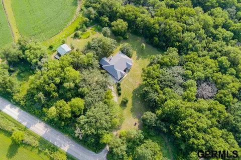 55944 350th St, Hastings, IA 51540