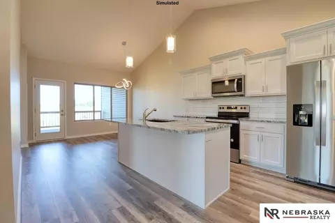 2824 Kings Corner Dr, Lincoln, NE 68516