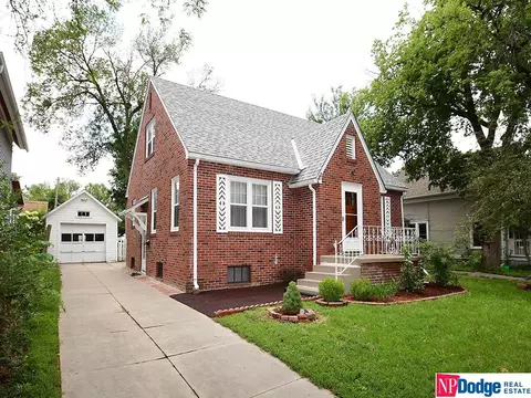 835 Garfield St, Lincoln, NE 68502