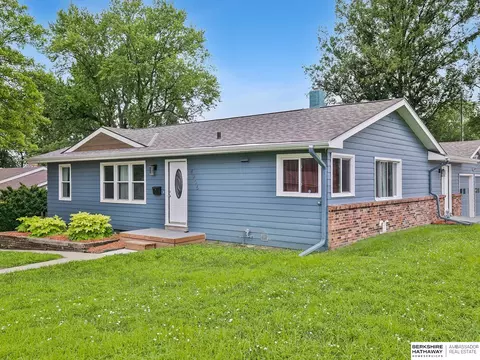 4906 S 130 St, Omaha, NE 68137