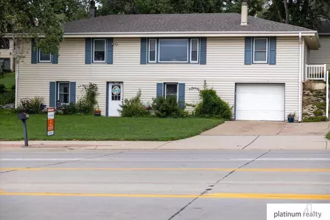 3130 N 204 St, Elkhorn, NE 68022
