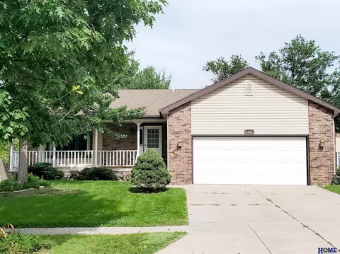 2820 N 81 St, Lincoln, NE 68507