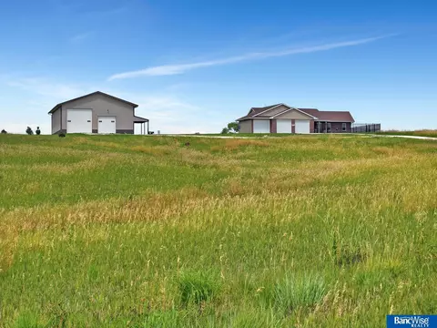 16880 NW 70th St, Raymond, NE 68428