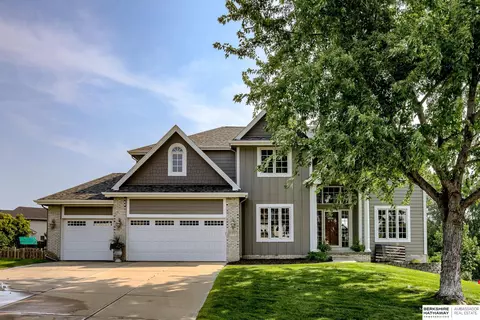 6403 S 184 Ave, Omaha, NE 68135