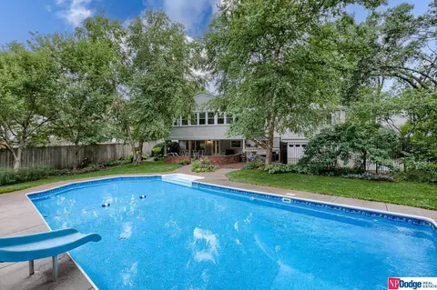 3125 Kucera Dr, Lincoln, NE 68502
