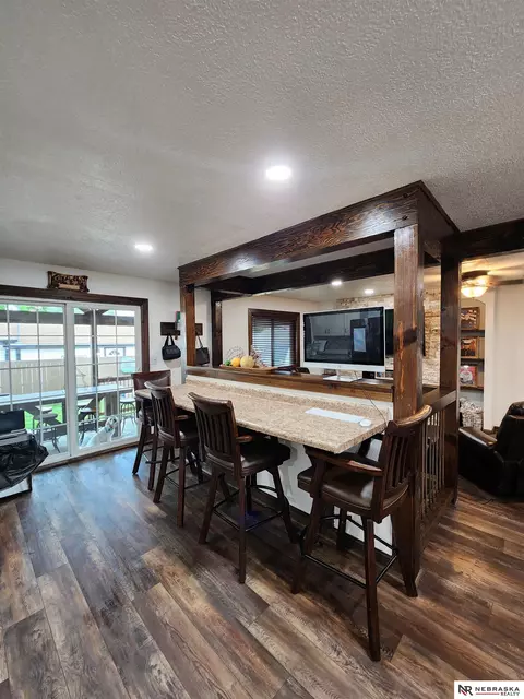 106 N Walnut St, Nickerson, NE 68044