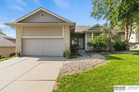 17129 Madison St, Omaha, NE 68135