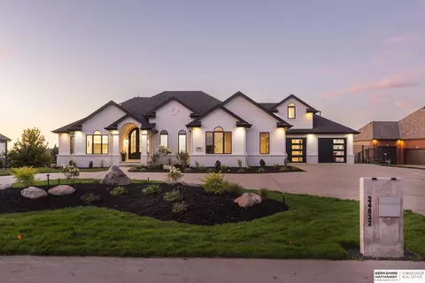 24632 Jones Cir, Waterloo, NE 68069