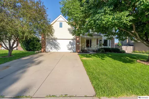 7107 S 161st St, Omaha, NE 68136