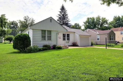 1630 N Keene Ave, Fremont, NE 68025