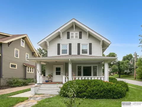 5002 Chicago St, Omaha, NE 68132