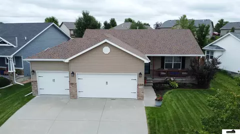 3733 W Rose St, Lincoln, NE 68522