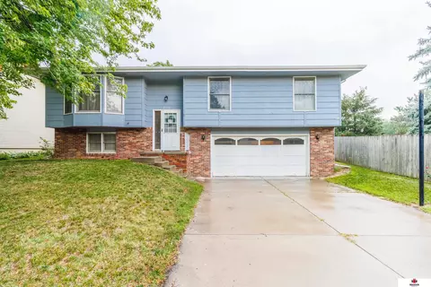 2316 W Garfield St, Lincoln, NE 68522
